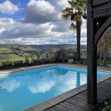 Feriehus Bel-vue Perigord, Gite Avec Vue Imprenable , Piscine