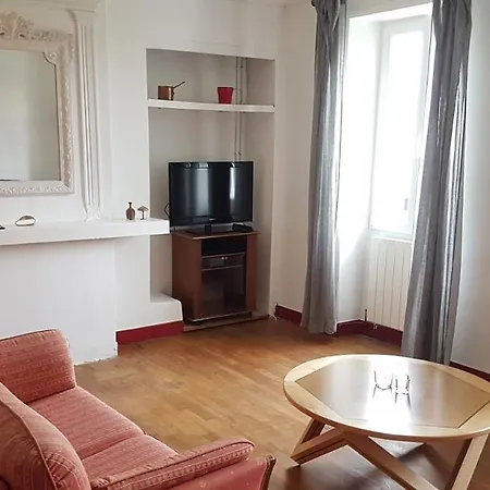 Bel-vue Perigord, Gite Avec Vue Imprenable , Piscine * Belvès