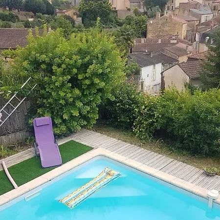 Bel-vue Perigord, Gite Avec Vue Imprenable , Piscine