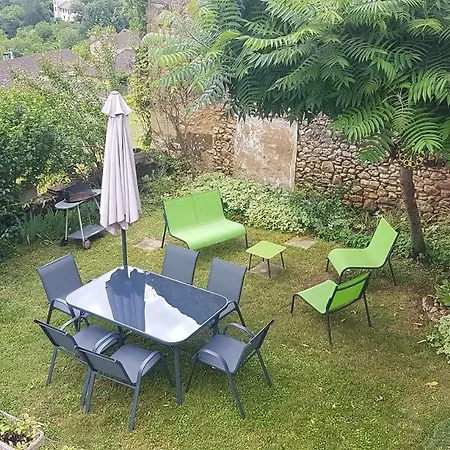 Feriehus Bel-vue Perigord, Gite Avec Vue Imprenable , Piscine *